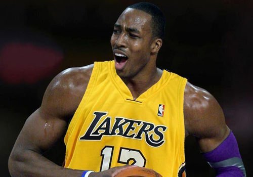 曼联卖齐尔克泽计划曝光，罗马欲打包他和桑乔！夏窗可5000万签塞门约（曝曼联拟出售齐尔克泽，罗马盼打包他与桑乔；今夏5000万可签塞门约）