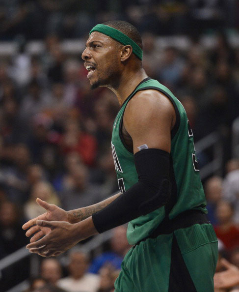 里昂遭巴黎绝杀，拉卡泽特：里昂好样的，11打12可不容易啊（里昂被巴黎读秒绝杀，拉卡泽特：为球队骄傲，十一打十二太难了）