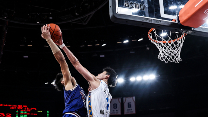 受到皇马和拜仁关注的球员施蒂乐也进入了阿森纳的视野（阿森纳将目光投向已获皇马与拜仁关注的施蒂乐）