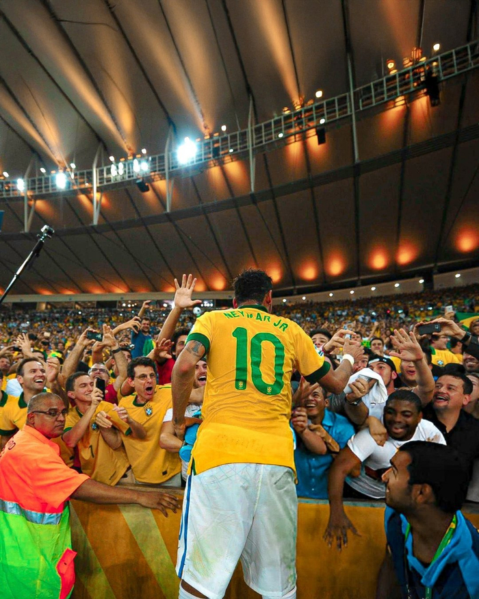 萨巴蒂尼：我曾经买来一些醉汉，但他们踢出了精彩的足球（萨巴蒂尼：我曾引进几名醉酒球员，但他们踢得异常精彩）