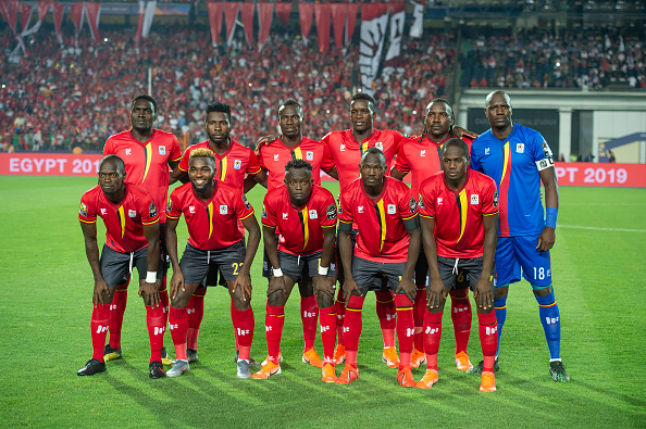 他这次传球完全是大师级别（这一脚传球堪称大师手笔）