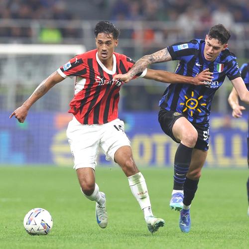 弗兰克谈主场球迷嘘维卡里奥：他们不可能是真正的热刺球迷（弗兰克评主场嘘维卡里奥：这不是真正的热刺球迷所为）