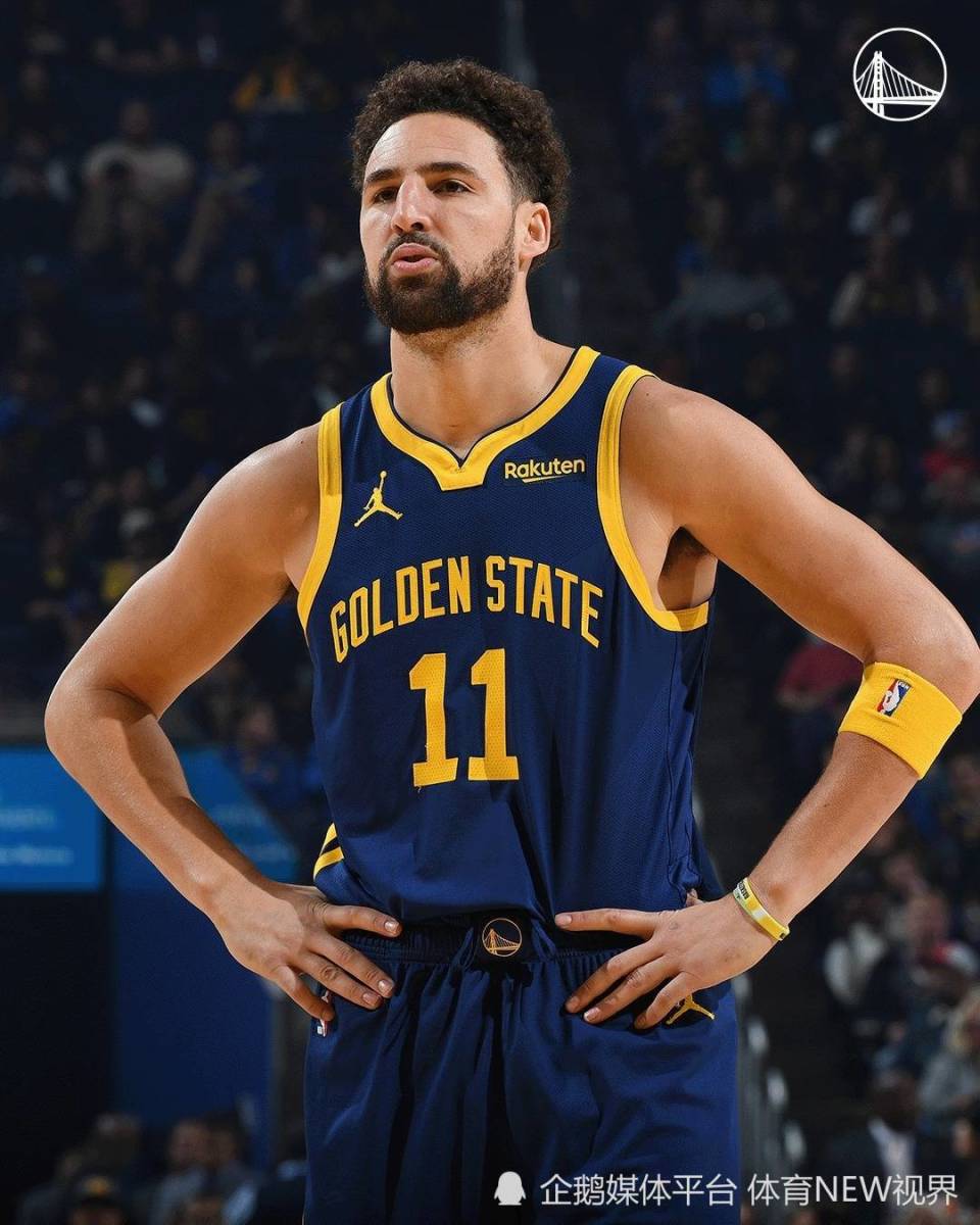 克雷莫内塞2-0莱切，博纳佐利建功，萨纳夫里亚锁定胜局（克雷莫内塞2比0力克莱切：博纳佐利先拔头筹，萨纳夫里亚终结悬念）