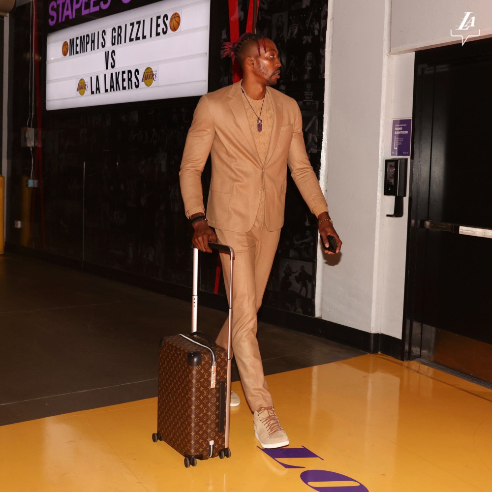 萨巴莱塔：西班牙人在世青赛后曾想签下梅西，但巴萨断然拒绝（萨巴莱塔：世青赛后西班牙人曾寻求签下梅西，巴萨坚决拒绝）