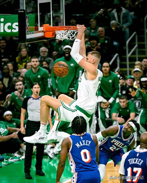 从5-1到5-4！曼城险些痛失好局 瓜帅：我头发都掉光了！（5-1险成5-4！曼城差点翻车，瓜帅自嘲：头发都被吓光了）