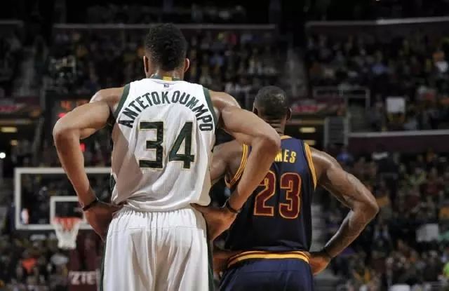 DO：雅克松离队的可能性越来越大，有英超和海外俱乐部有意（DO：雅克松离队愈发接近，英超及多家海外球队有意引进）